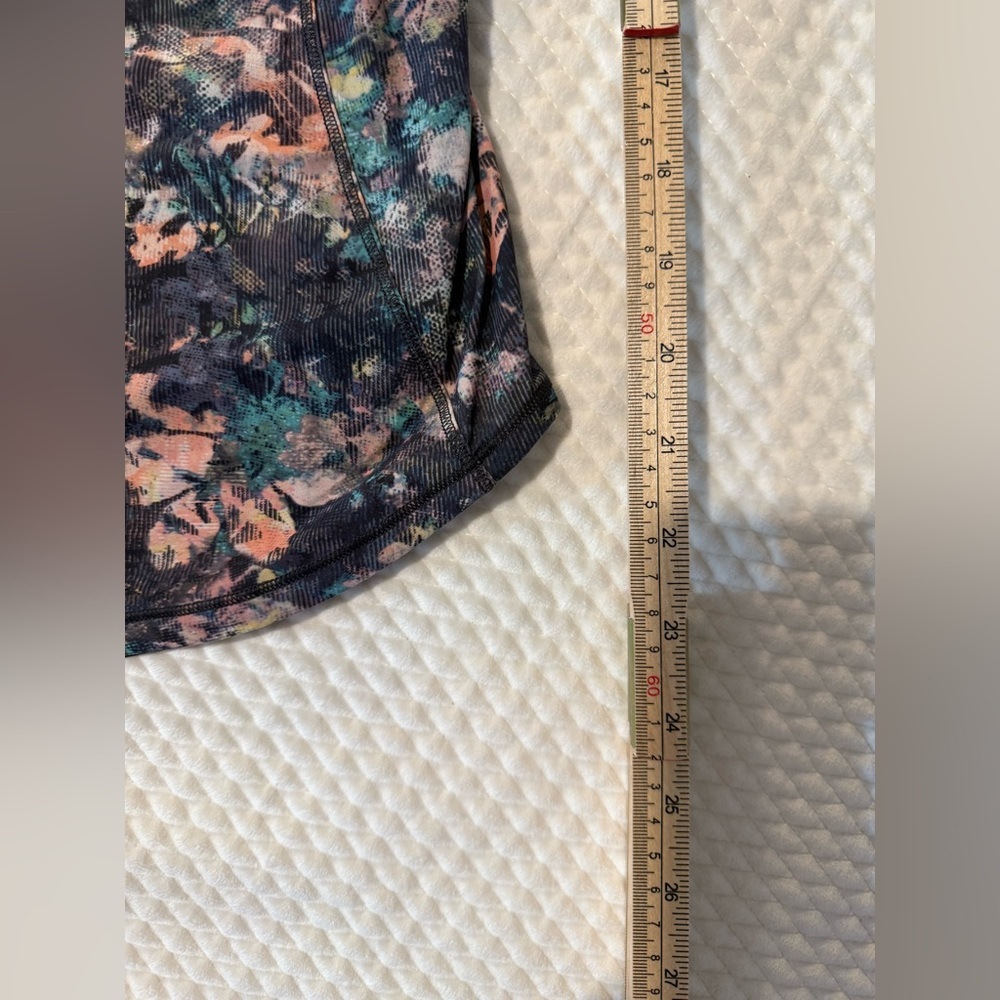 Lululemon Athletica Sculpt Tank II - Dappled Daze Multi color - EUC - Picture 5 of 7